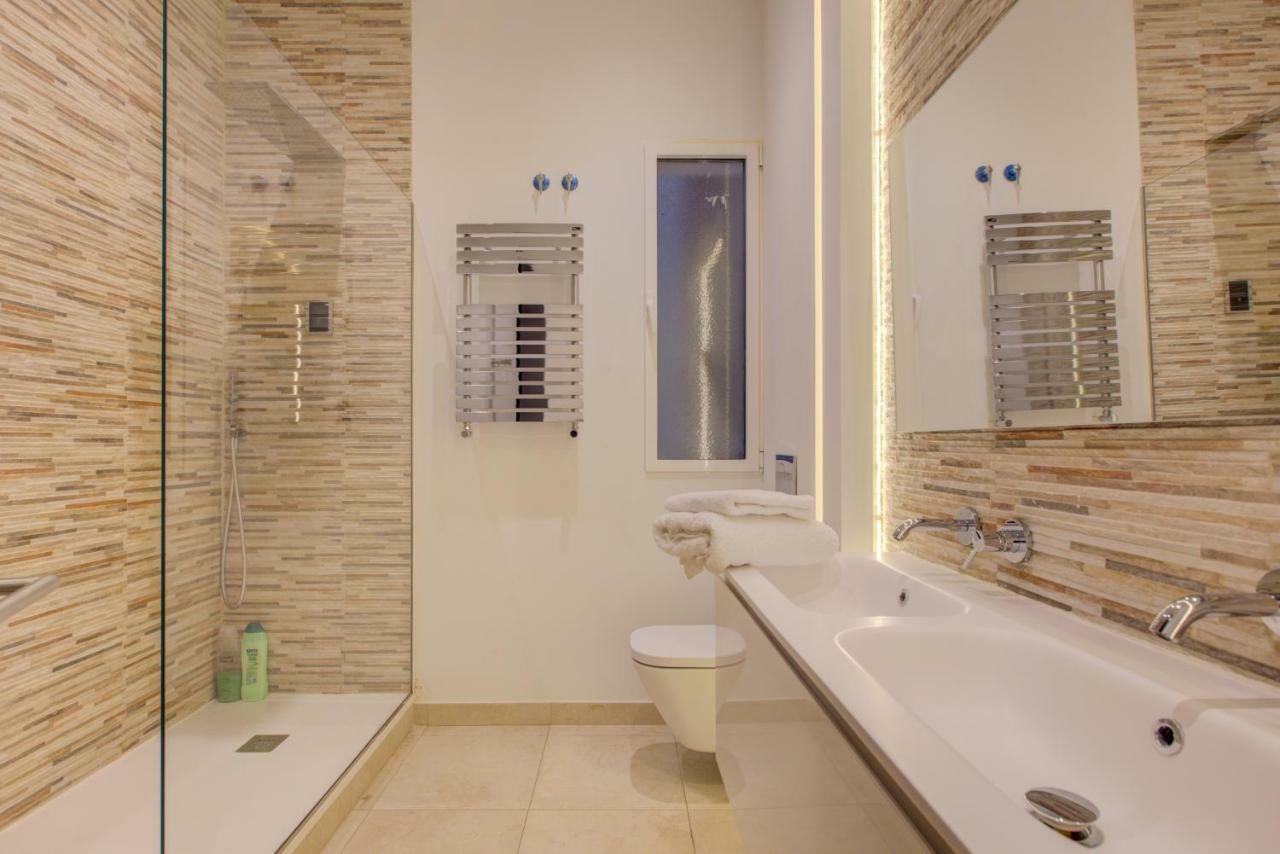 Luxury Rooms Madrid Center Luaran gambar