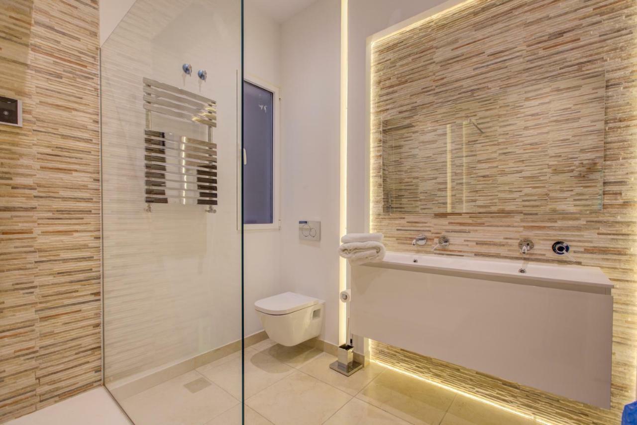 Luxury Rooms Madrid Center Luaran gambar